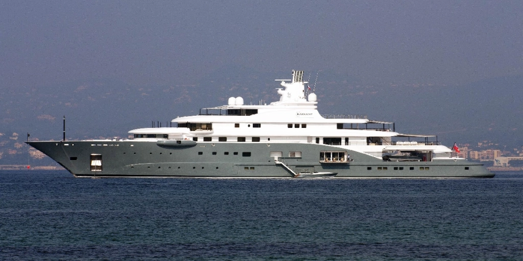 Radiant yacht worth USD 320 million