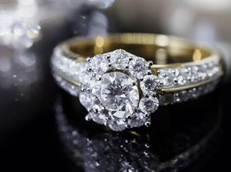 The 10 most expensive pieces of jewelry in the world